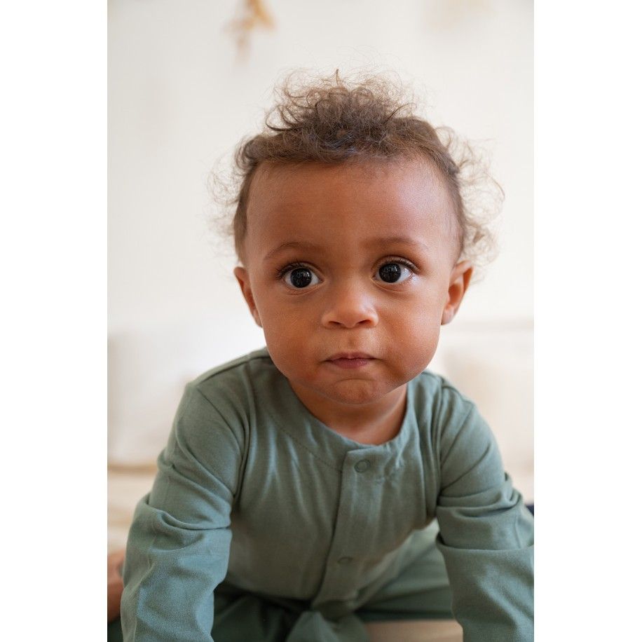 lovely plain organic cotton jersey pajamas for baby with snap buttons