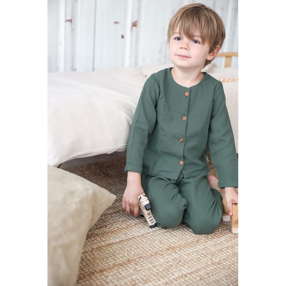 pijama infantil de dos piezas en gasa de algodón orgánico con botones de madera