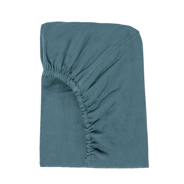 Mousse the fitted sheet
