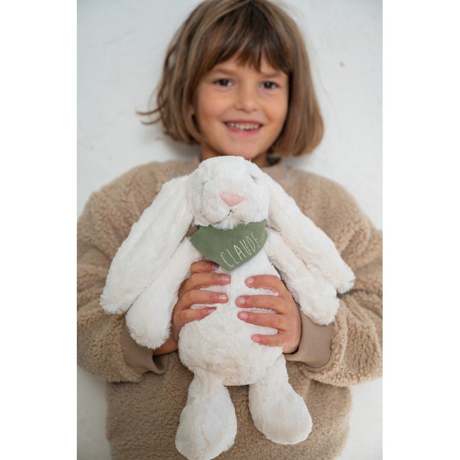 peluche conejo suave con pañuelo personalizado - idea de regalo para bebé