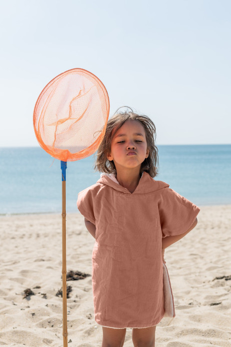 poncho liso para niño en muselina de algodón personalizable