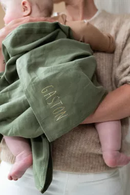 grand lange pour bébé en gaze de coton personnalisable