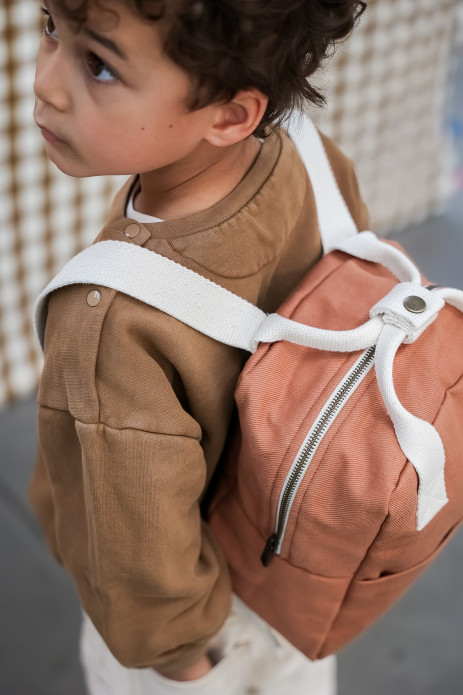 Customizable school backpack for children