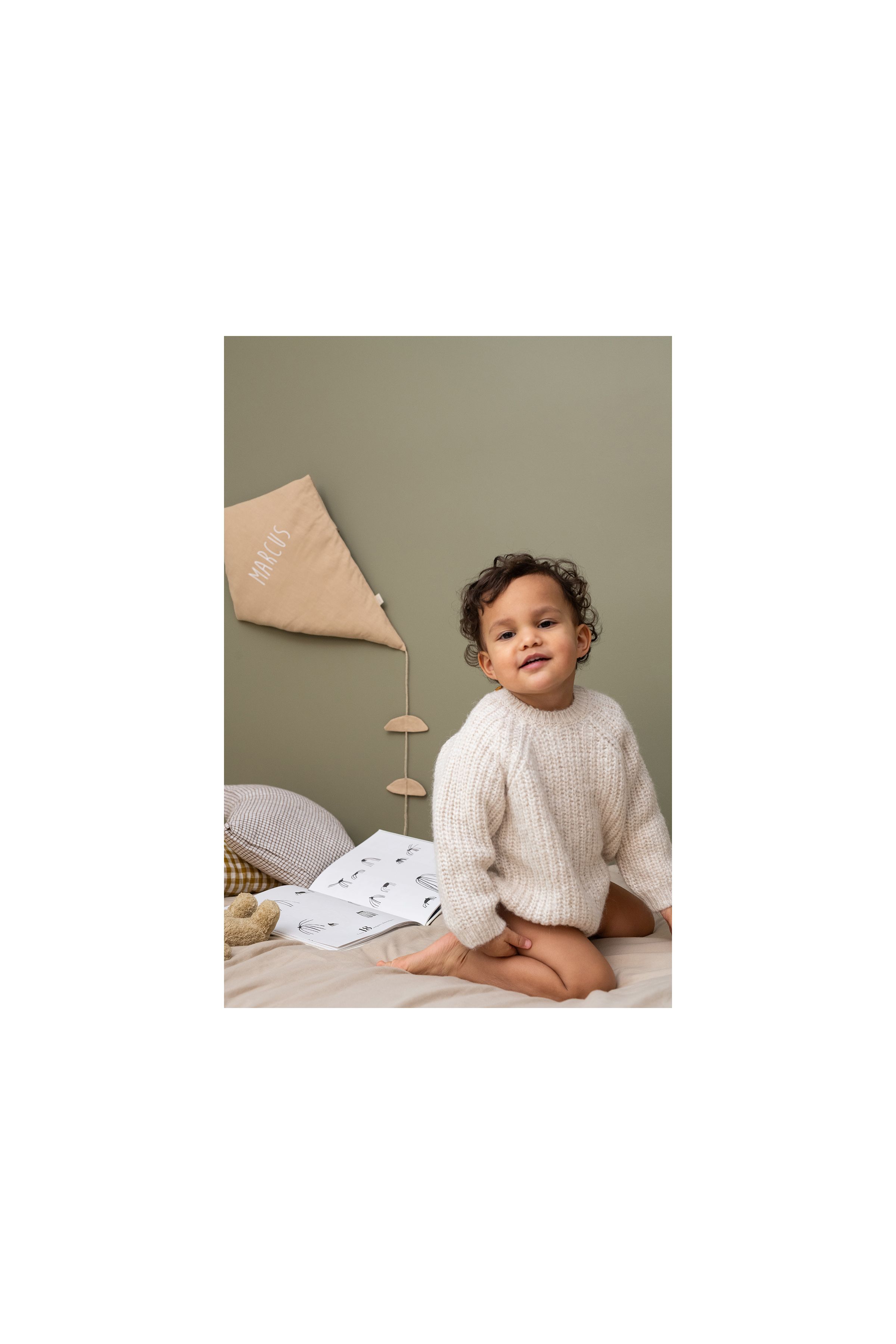 decoración original para habitación infantil - cometa de lino personalizable