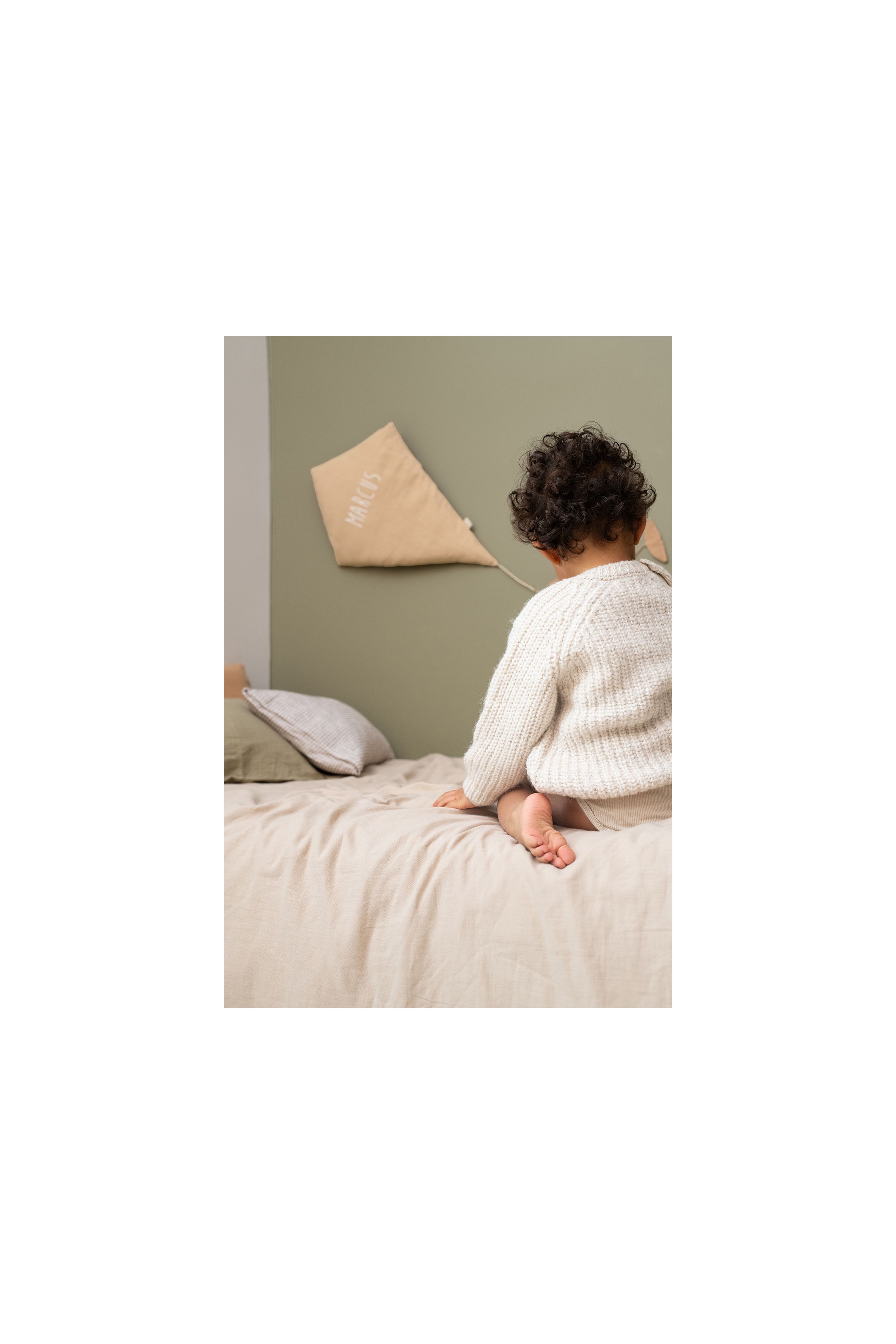 decoración original para habitación infantil - cometa de lino personalizable