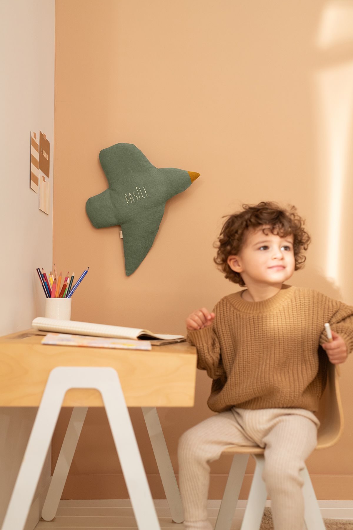 bonita decoración mural para habitación infantil - forma de pájaro en lino para personalizar
