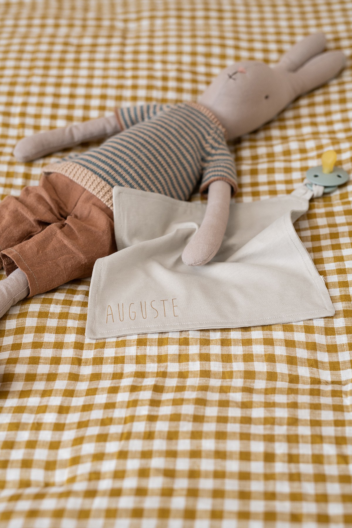 peluche portachupete personalizado para bebé