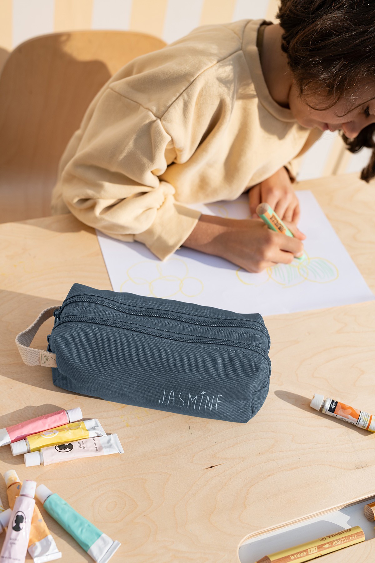 bonita estuche escolar liso personalizable con doble compartimento perfecta para el colegio
