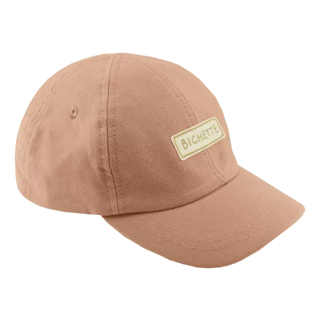 bonita gorra lisa y bordada para niño