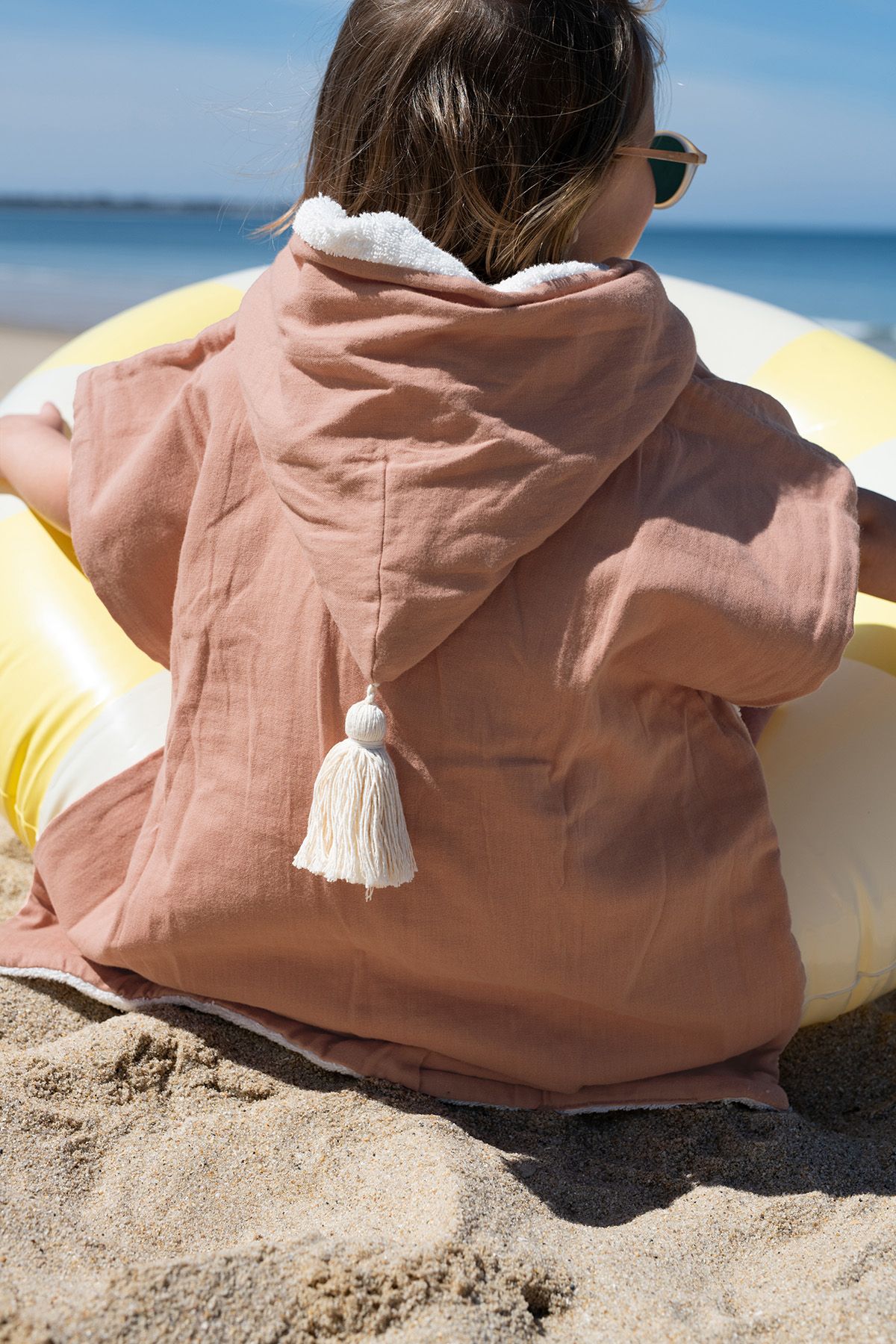 poncho uni enfant en lange de coton personnalisable
