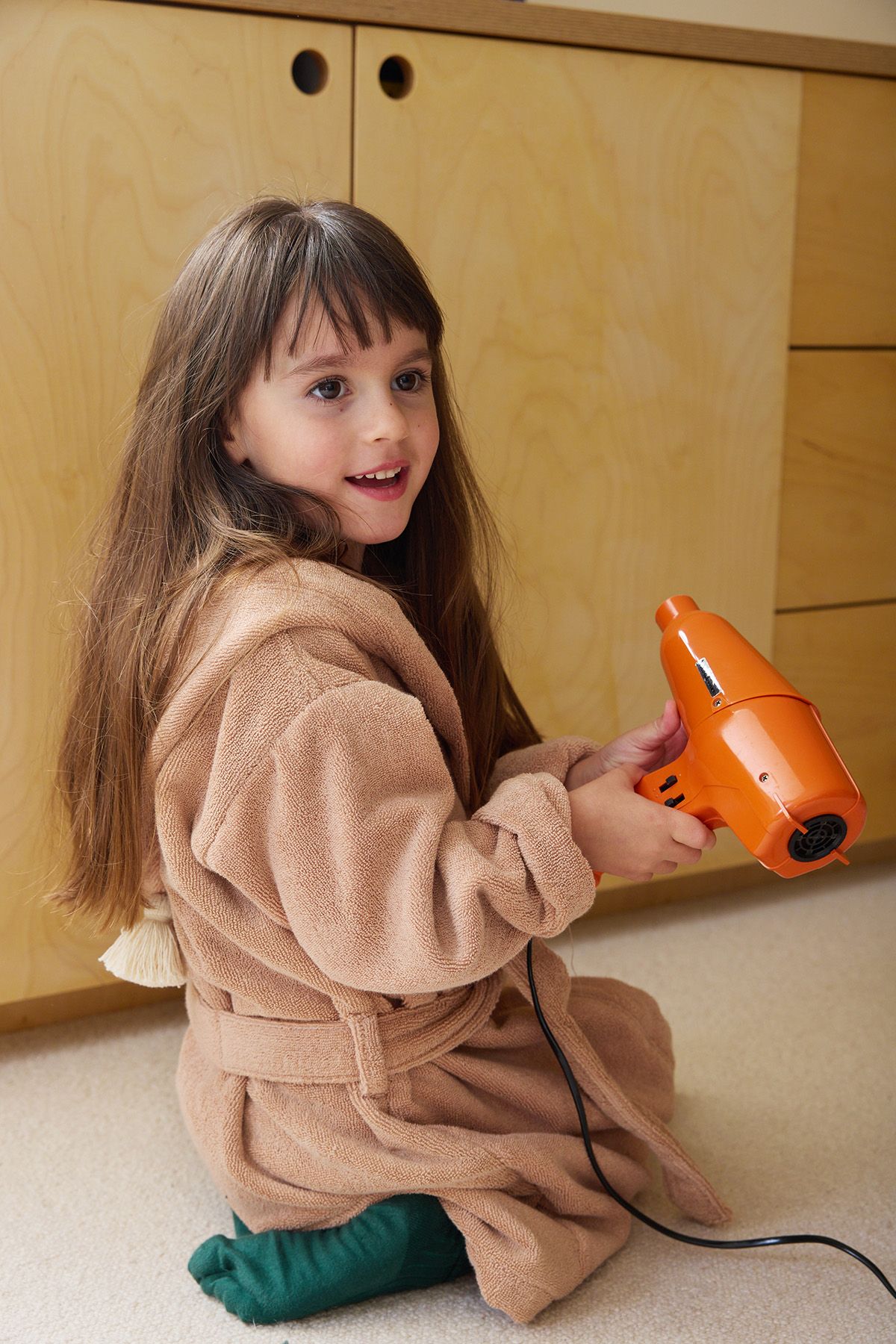 peignoir enfant personnalisé en éponge toute douce