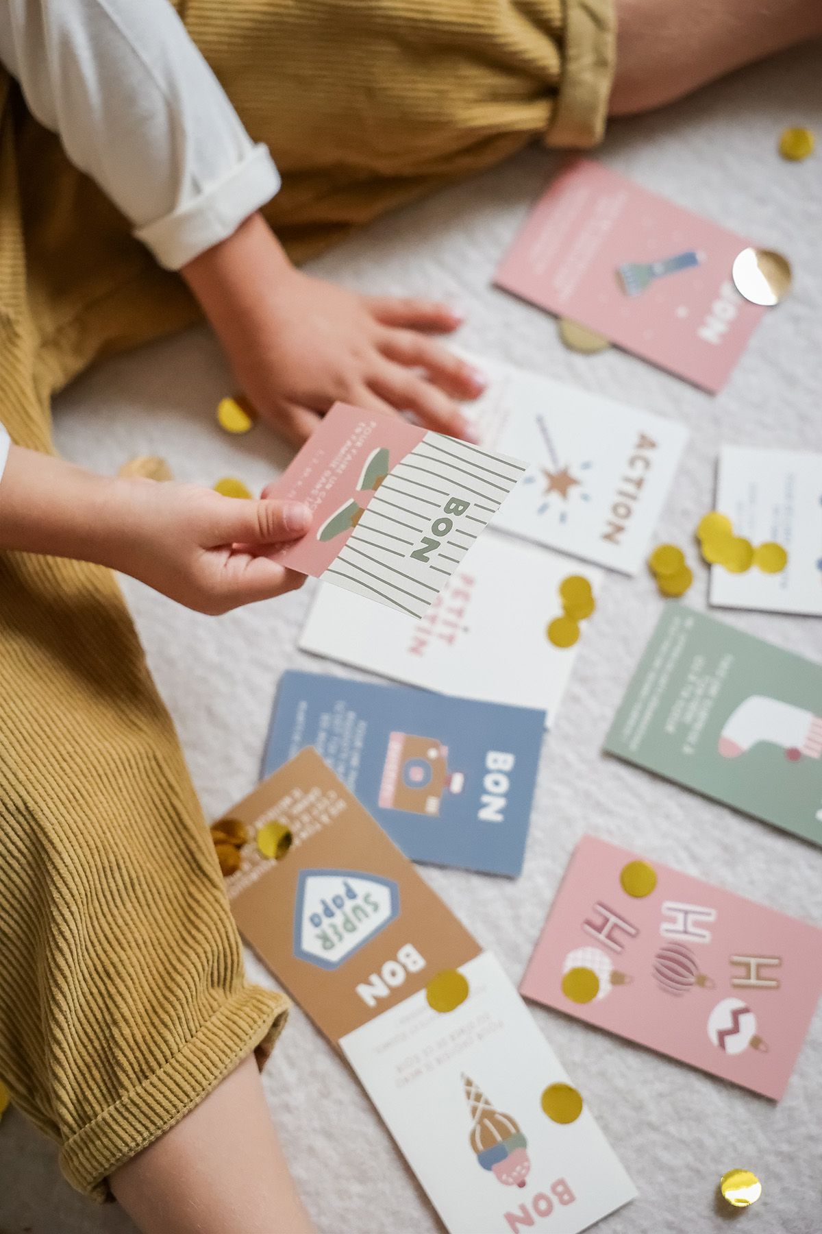 Bonitas tarjetas de actividades para el calendario de Adviento personalizado