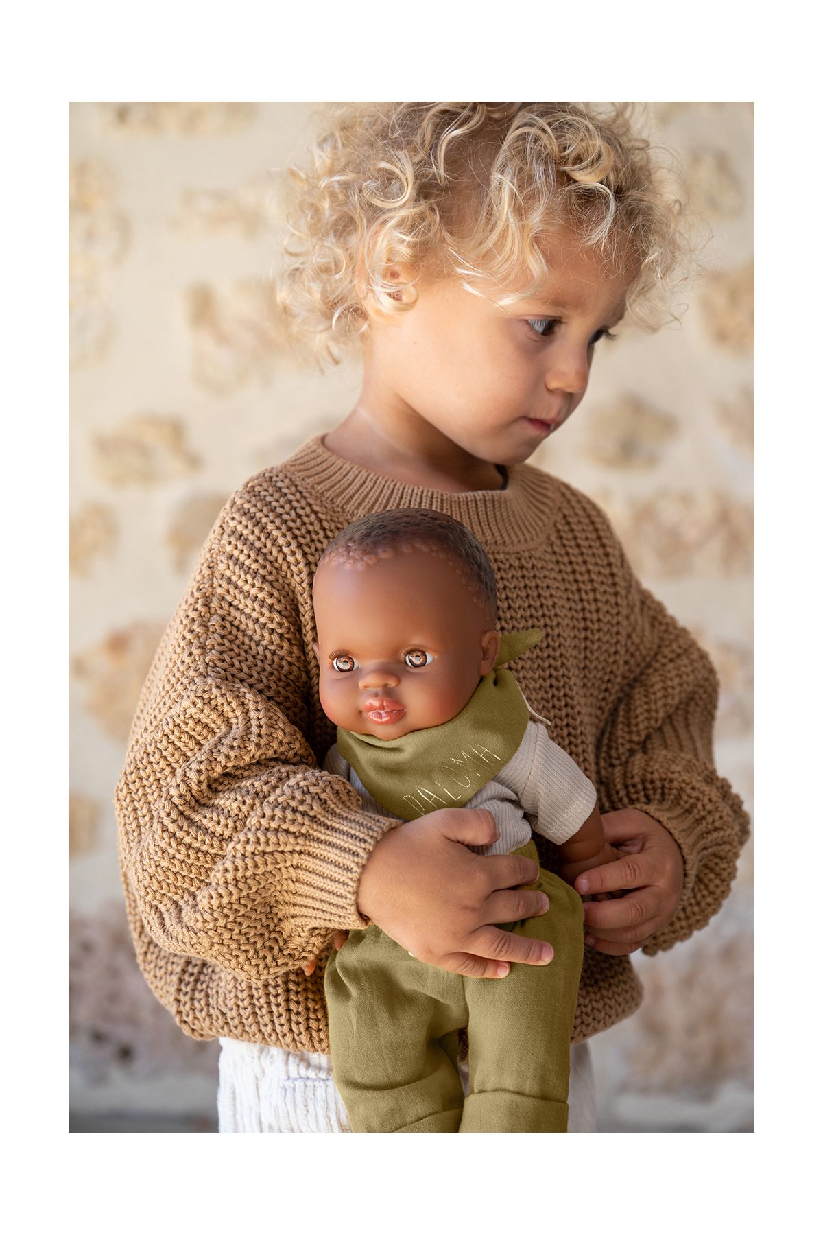 muñeca minikane con pañuelo personalizado regalo niño personalizado