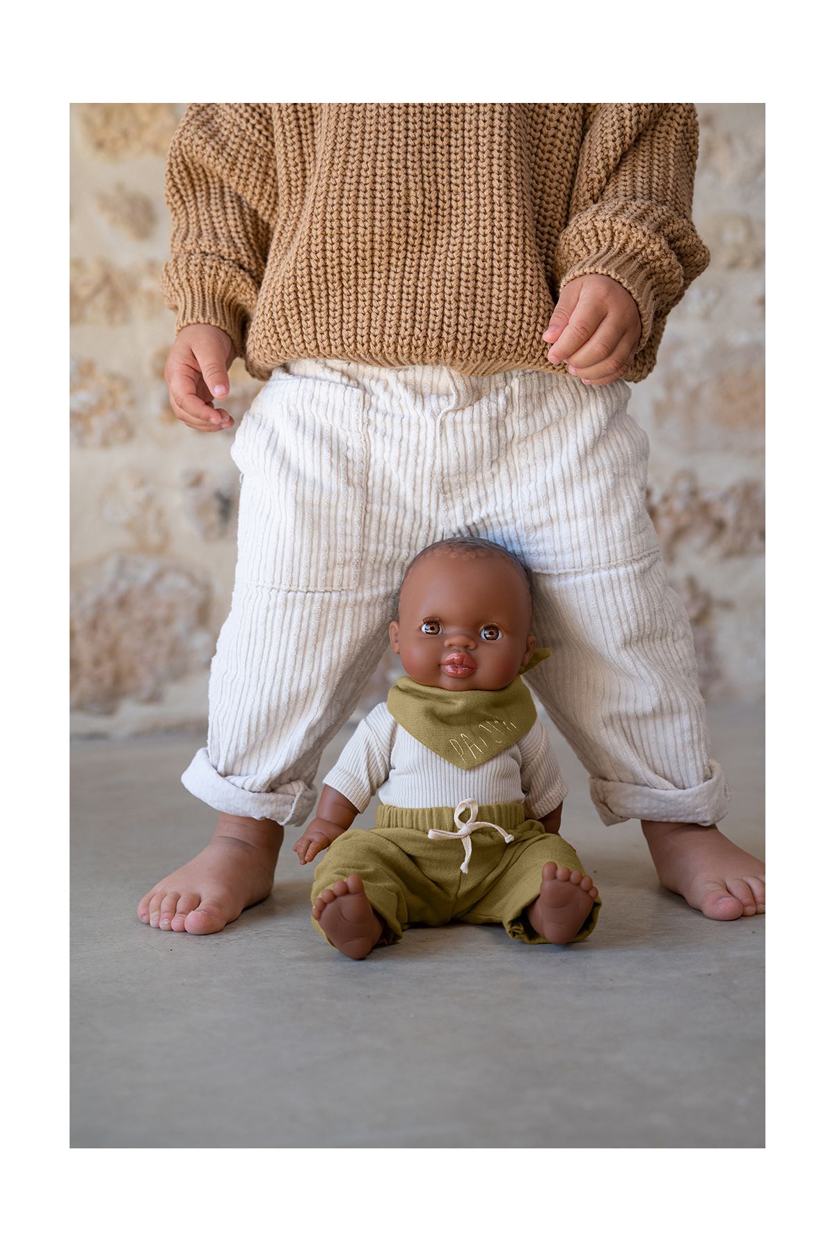 muñeca minikane con pañuelo personalizado regalo niño personalizado