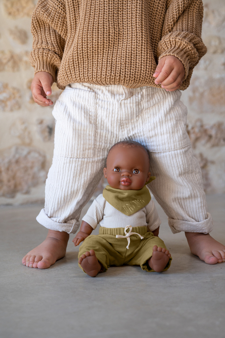 muñeca minikane con pañuelo personalizado regalo niño personalizado