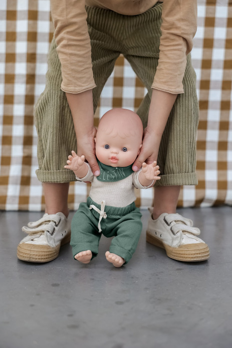 muñeca minikane con pañuelo personalizado regalo niño personalizado