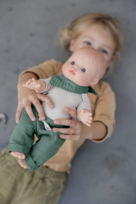 muñeca minikane con pañuelo personalizado regalo niño personalizado