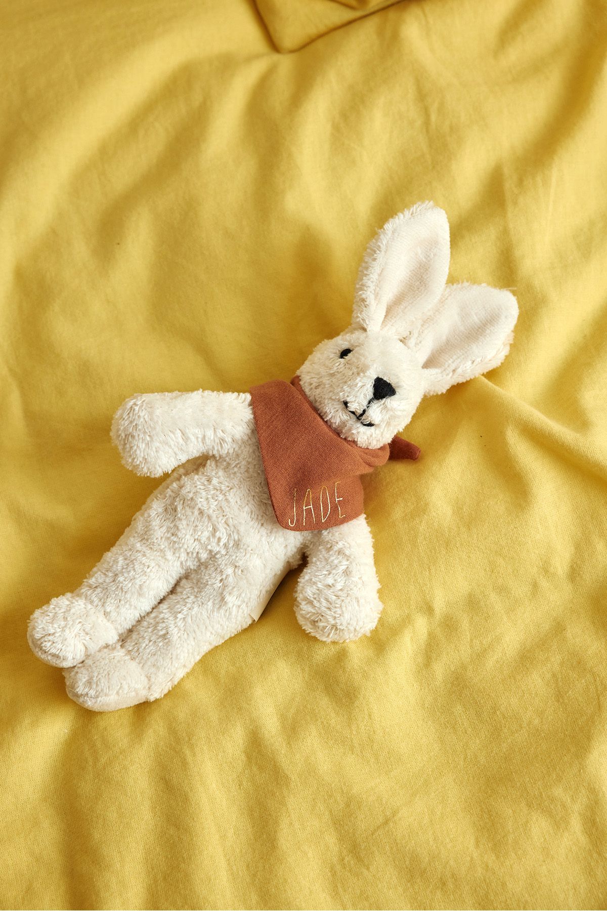Peluche conejito con pañuelo personalizado