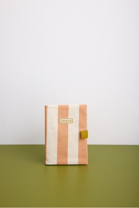 protector de cartilla de salud de rayas personalizable