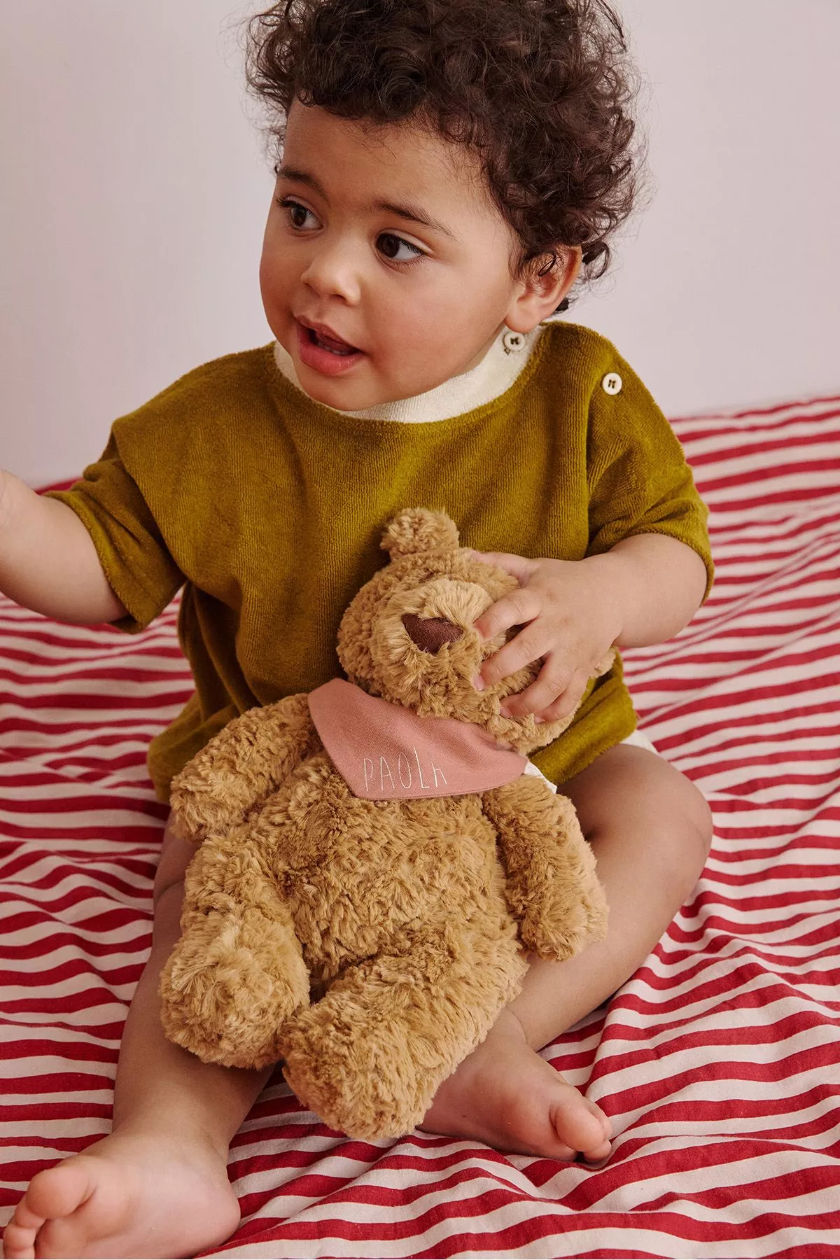 Peluche oso suave con pañuelo personalizado