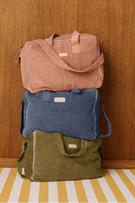 large suitcase with zip in customizable velvet