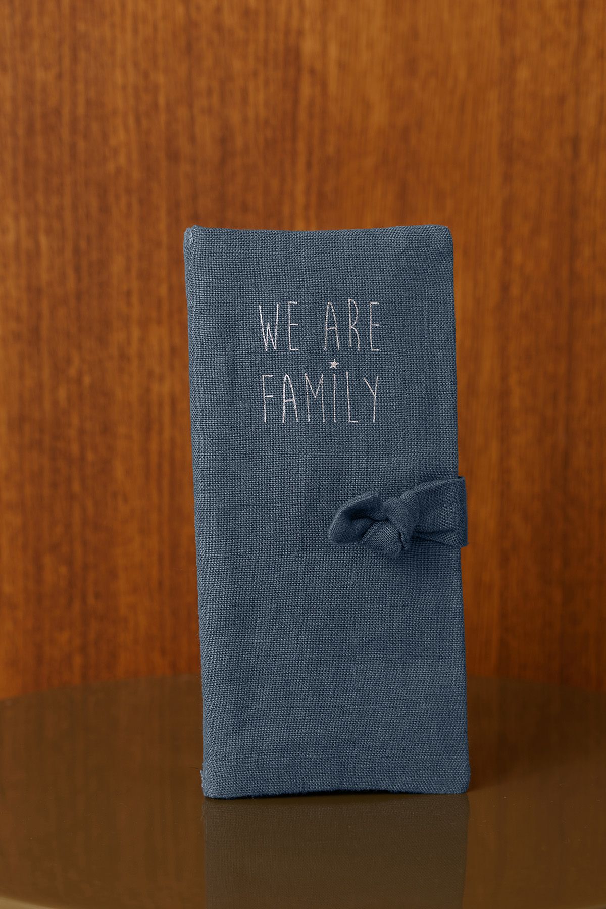 protector de libro de familia personalizado en lino - idea de regalo de boda