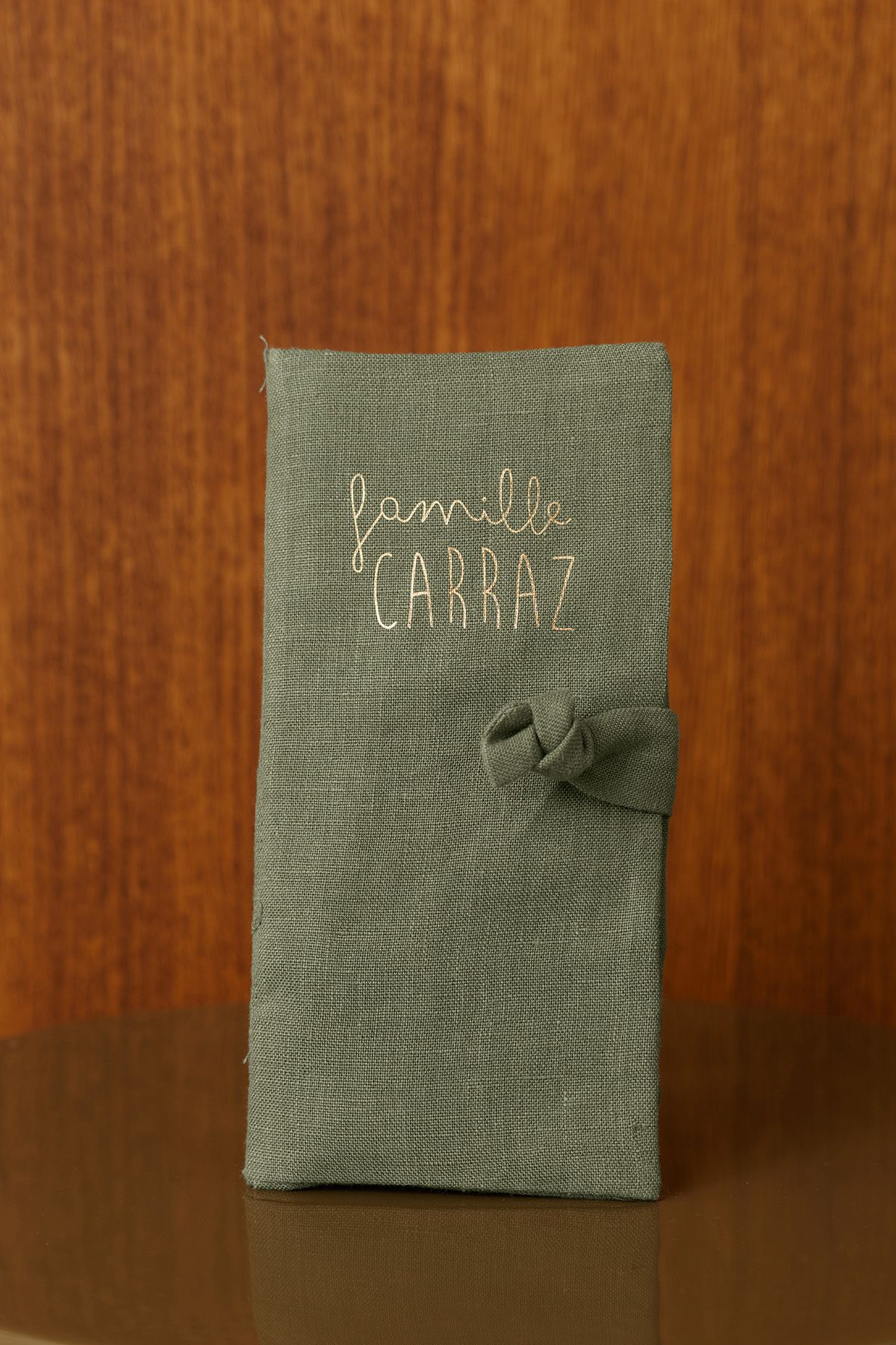 protector de libro de familia personalizado en lino - idea de regalo de boda