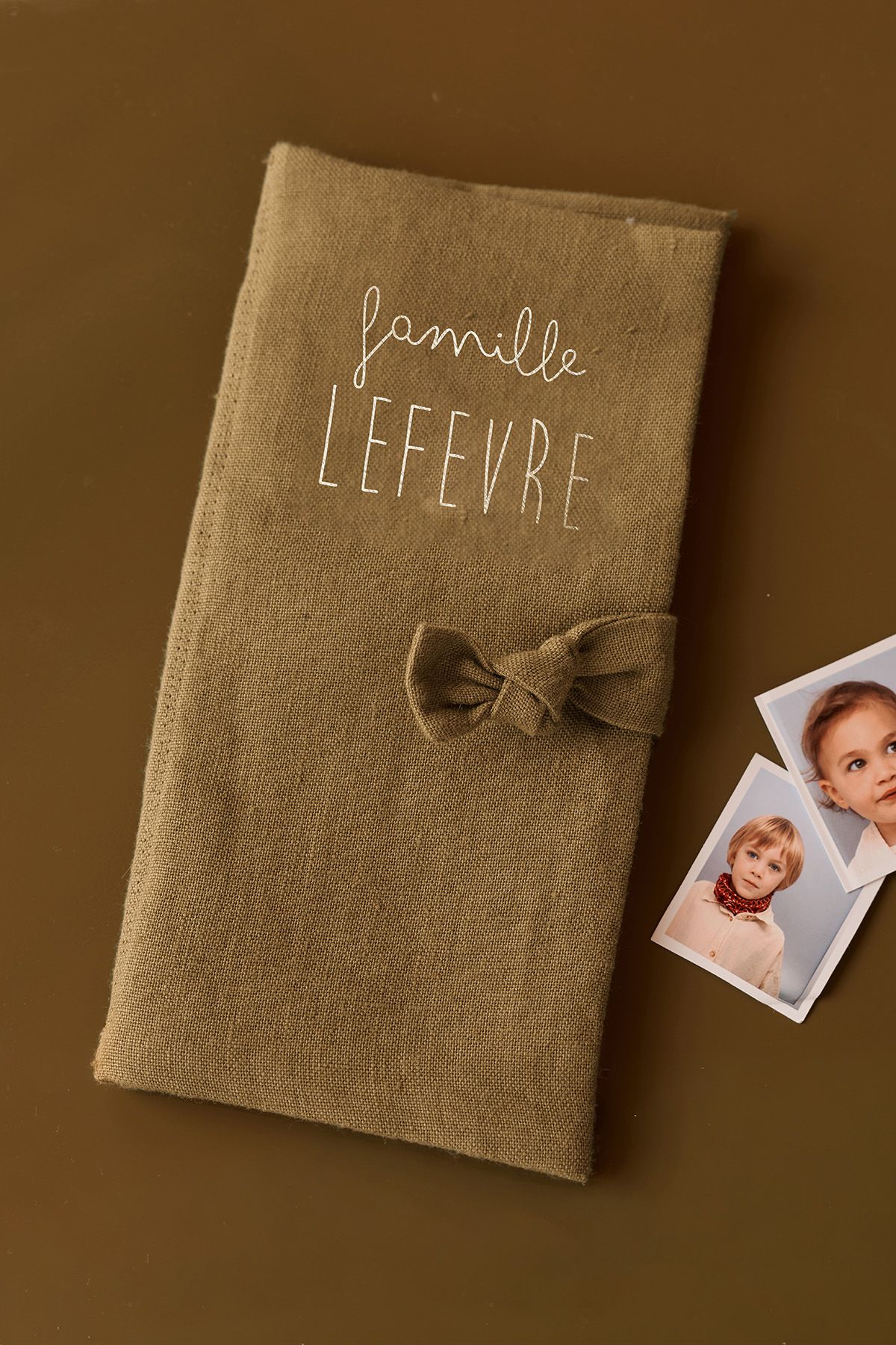 protector de libro de familia personalizado en lino - idea de regalo de boda