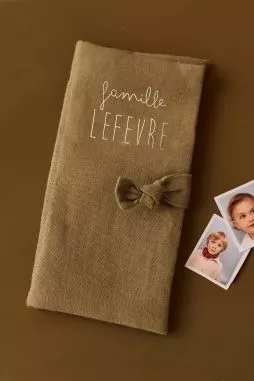 protector de libro de familia personalizado en lino - idea de regalo de boda