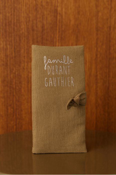 protector de libro de familia personalizado en lino - idea de regalo de boda