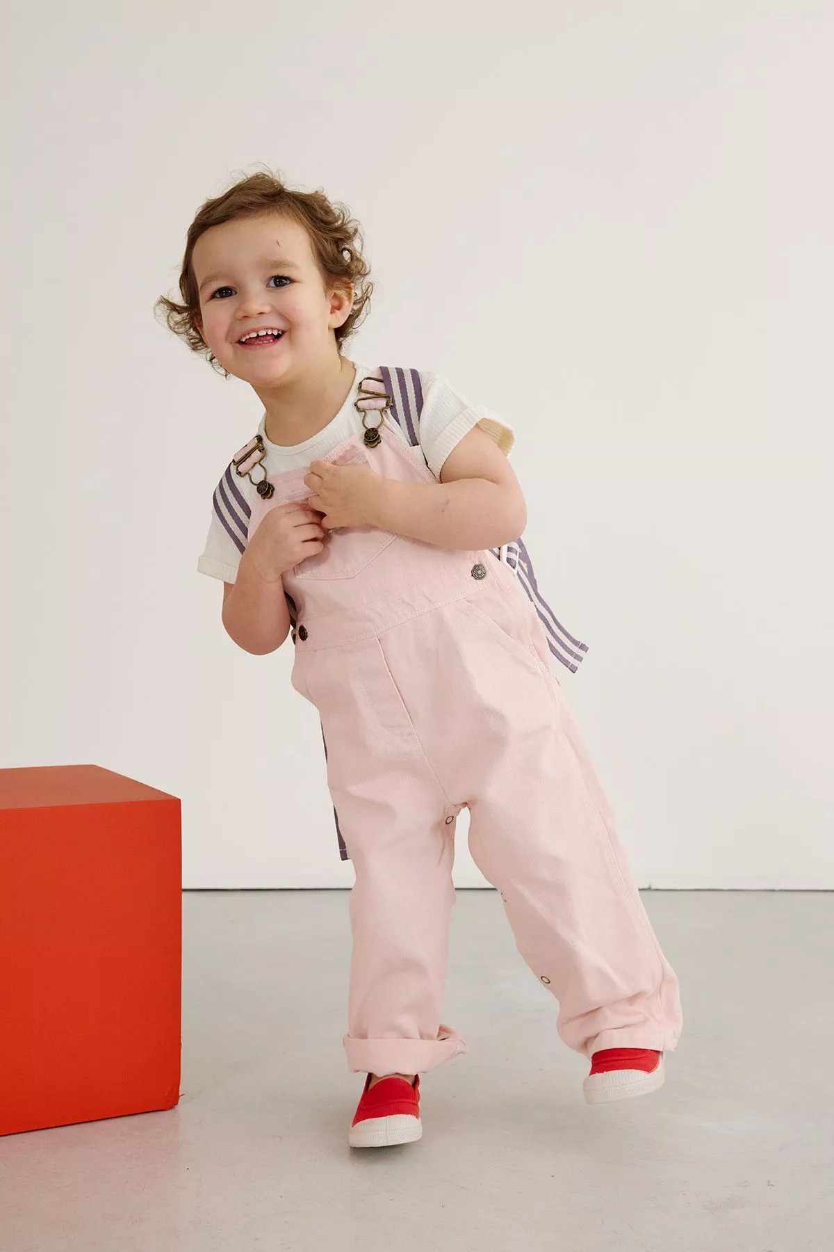 personalized children's backpack with beautiful and graphic patterns