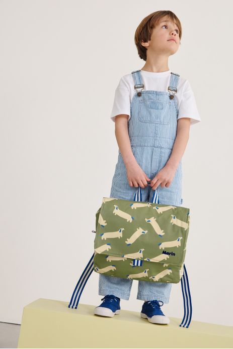 cartera de guardería infantil personalizada con bonitos motivos