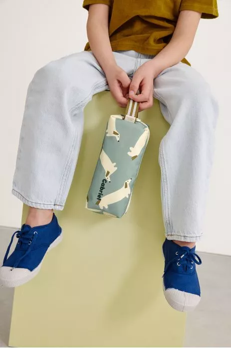trousse à crayons pour enfant avec des motifs et personnalisable