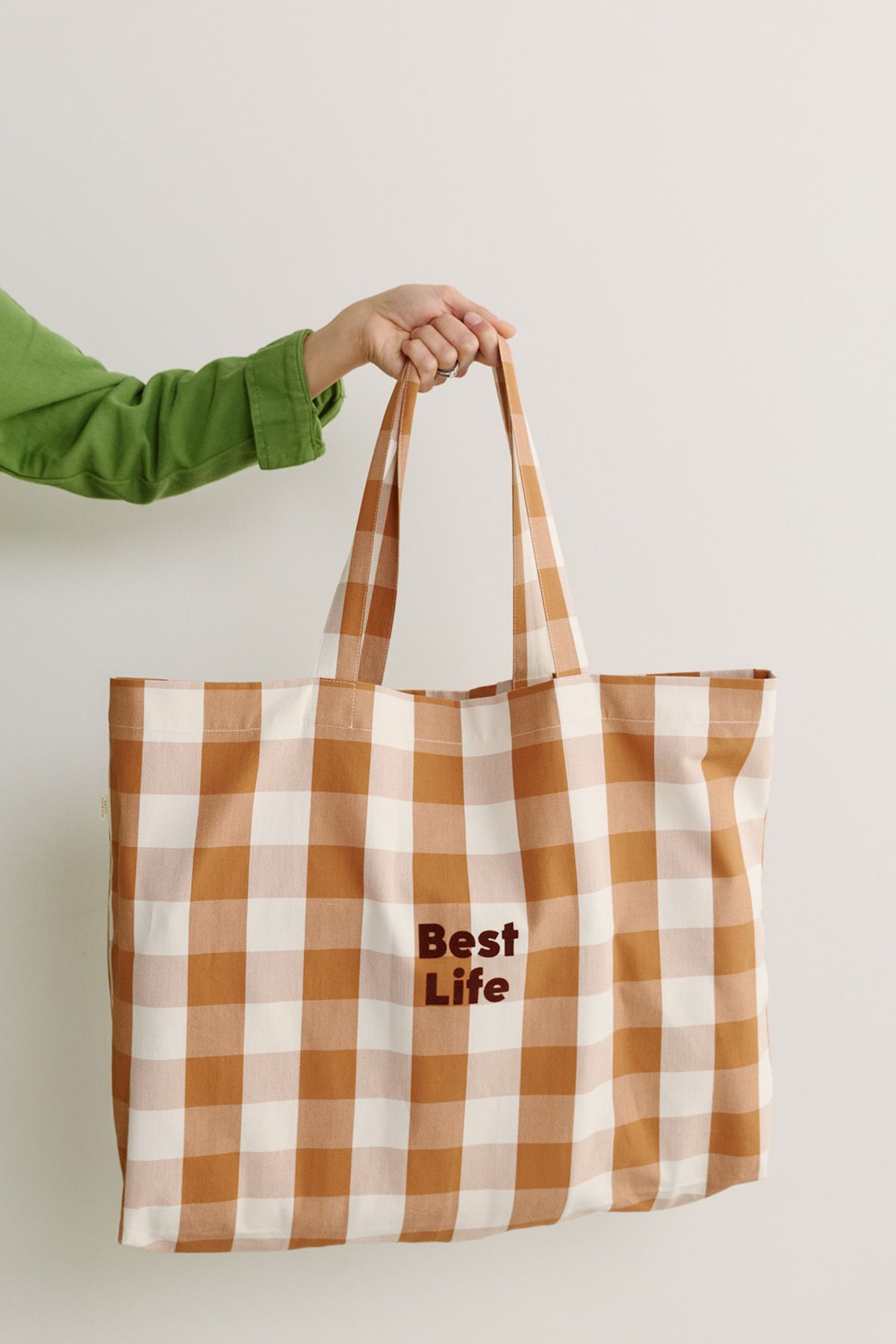gran bolsa tote personalizable a cuadros