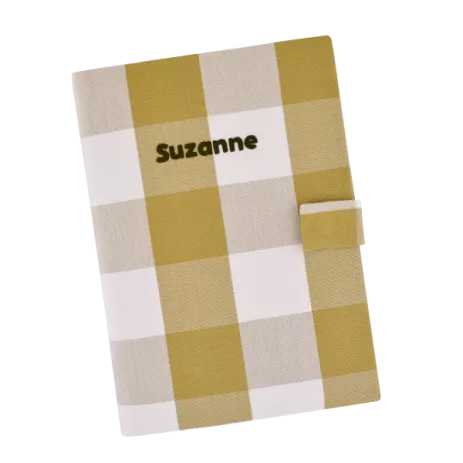 protège carnet de santé à carreaux pour bébé personnalisable