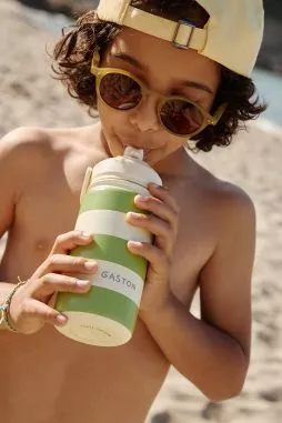 bonita cantimplora de rayas para niño personalizable