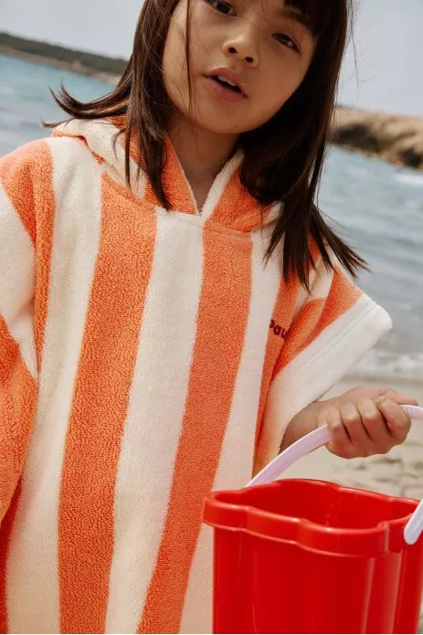 poncho rayé en éponge personnalisable pour enfant