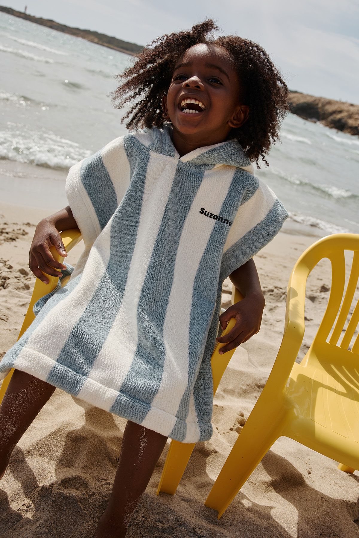 poncho rayé en éponge personnalisable pour enfant
