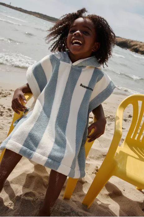 poncho rayé en éponge personnalisable pour enfant