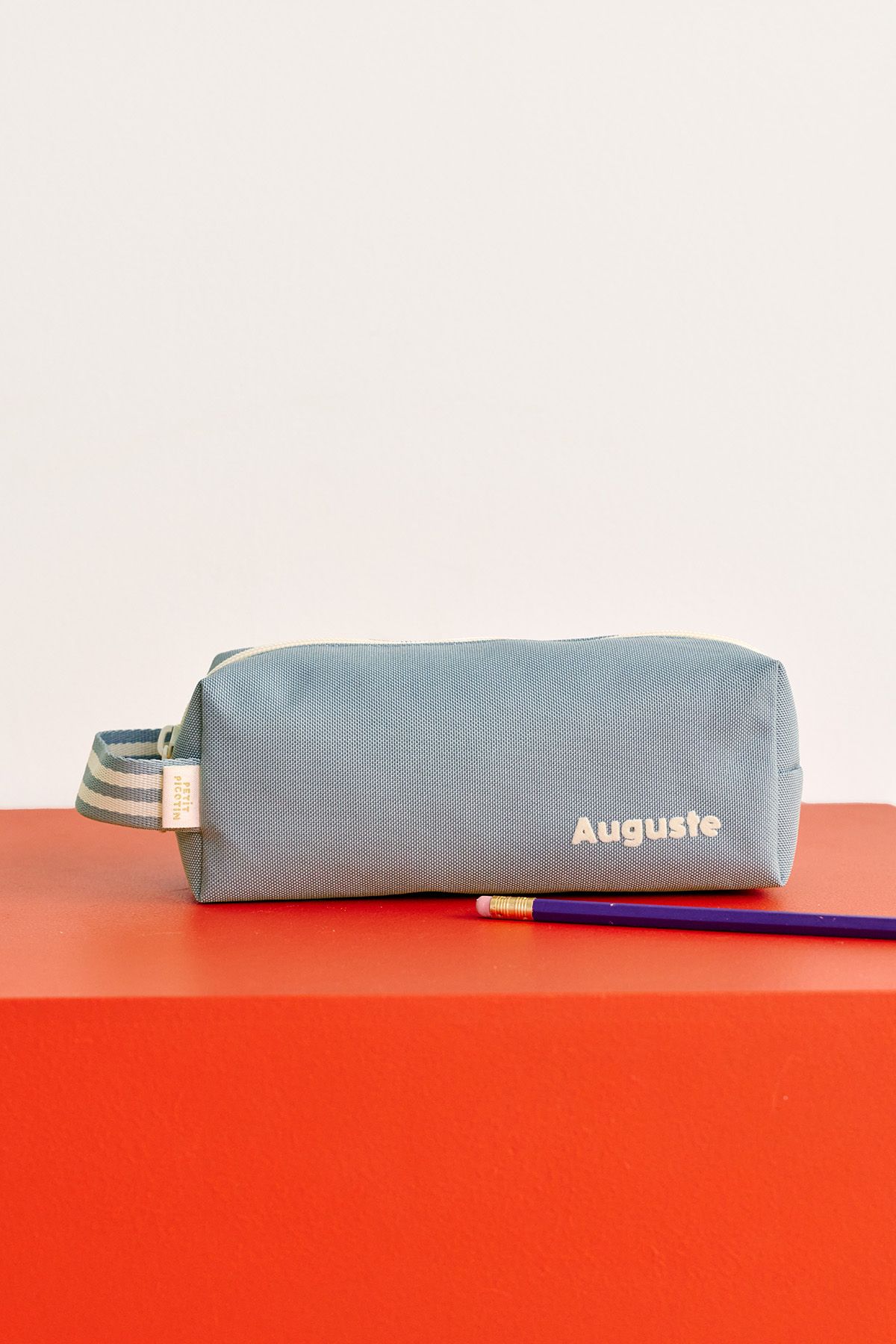 jolie trousse d'école unie et personnalisée avec zip