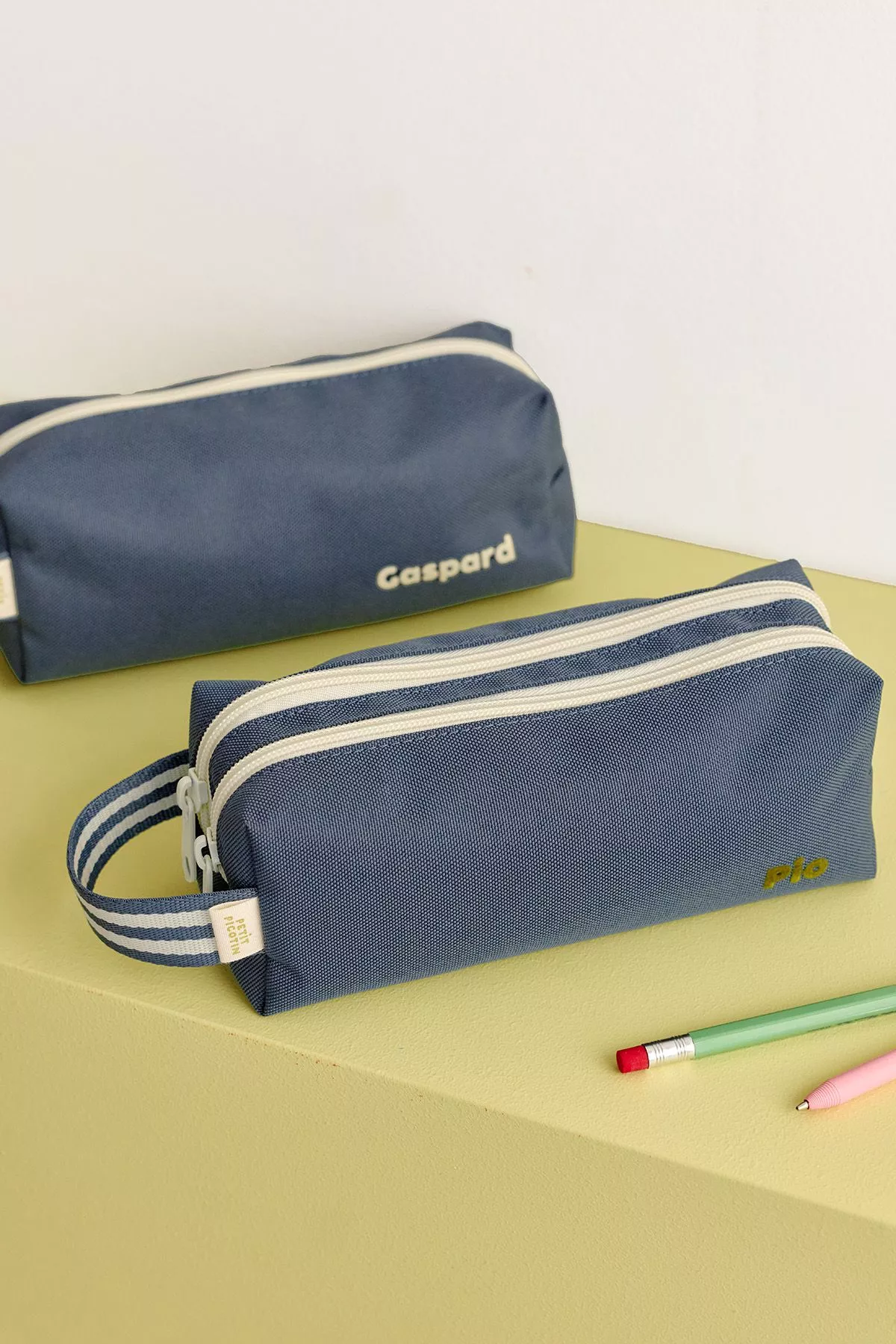 trousse à crayons enfant personnalisable avec double compartiments avec zip