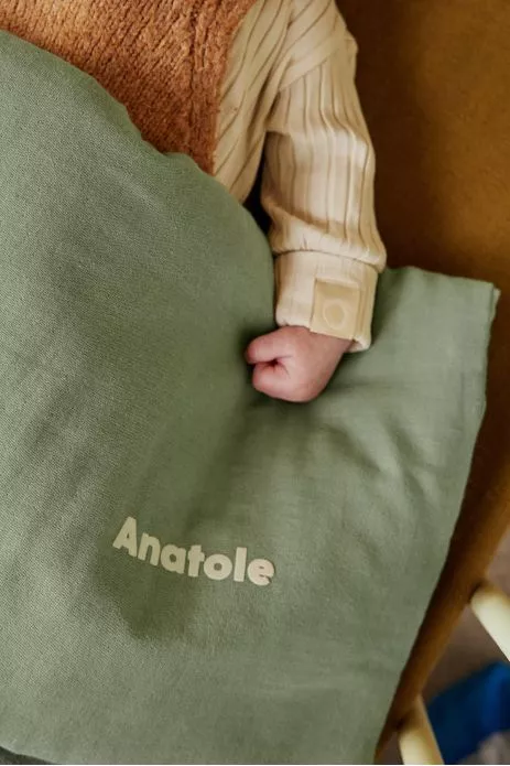 couverture matelassée pour bébé unie et personnalisable