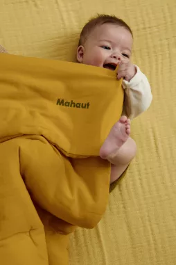 couverture matelassée pour bébé unie et personnalisable