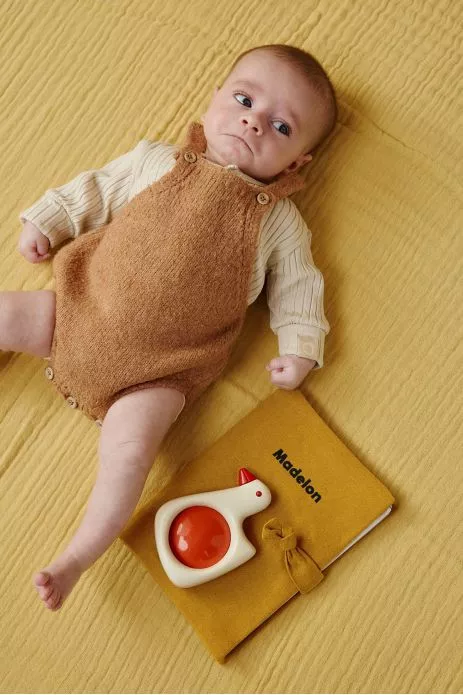 protège carnet de santé en lin personnalisé - idée cadeau de naissance personnalisée