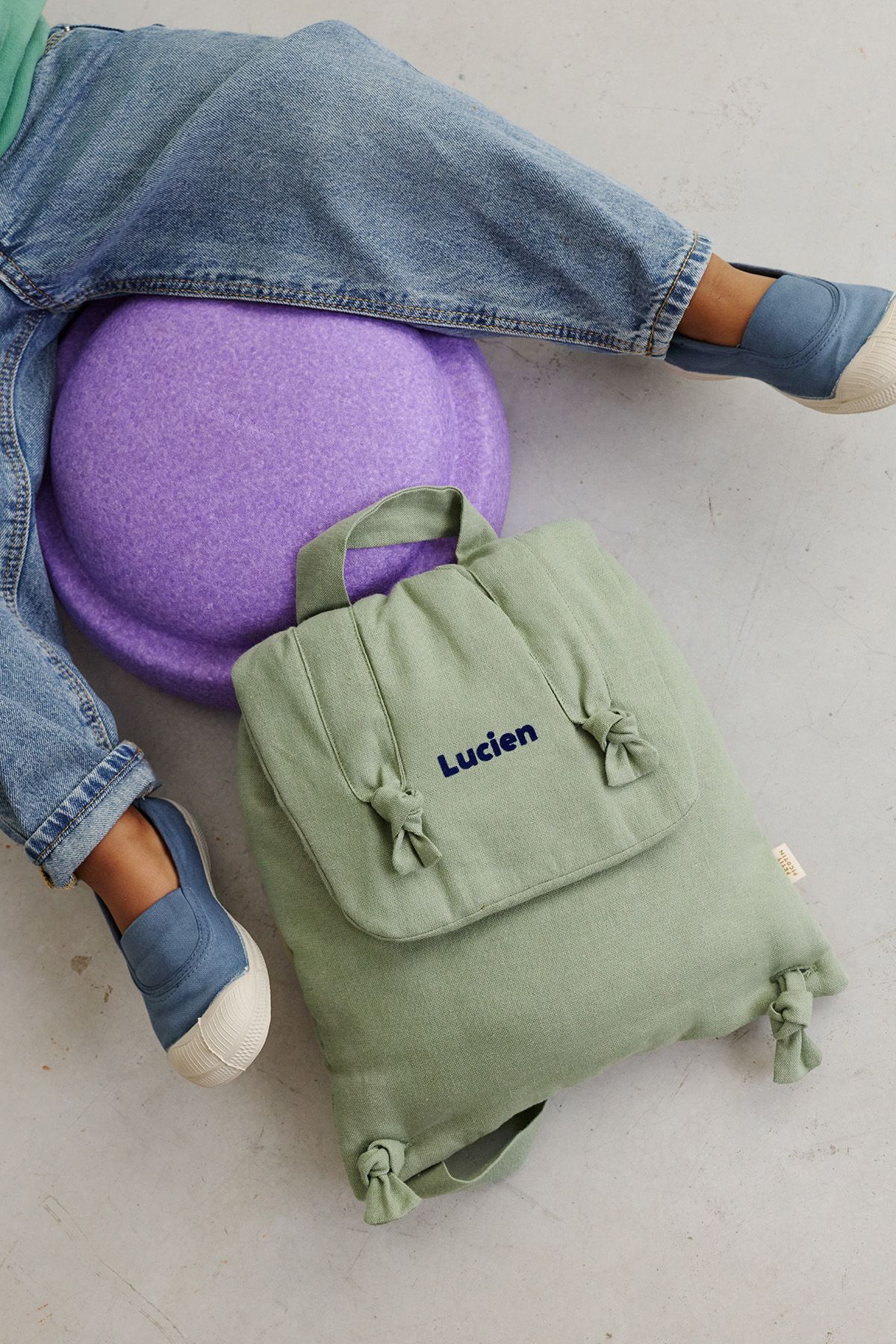 sac à dos bébé en lin personnalisable cadeau naissance crèche école maternelle