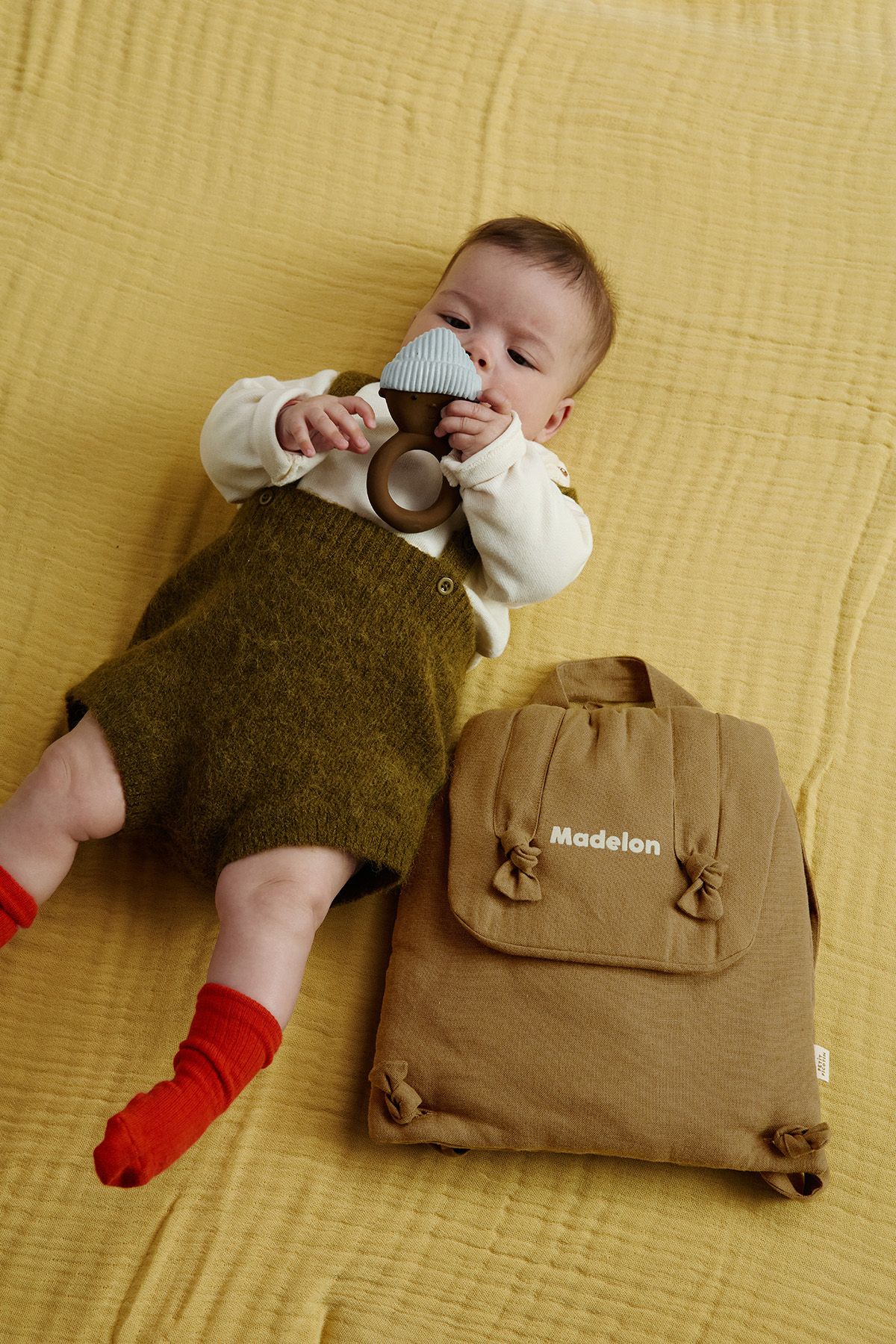 sac à dos bébé en lin personnalisable cadeau naissance crèche école maternelle