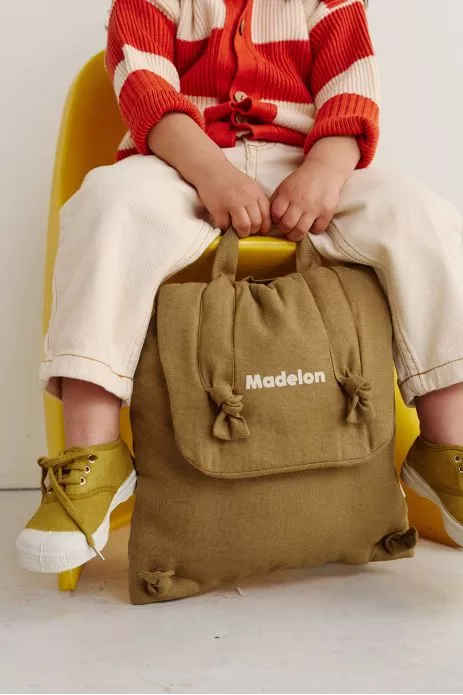 sac à dos bébé en lin personnalisable cadeau naissance crèche école maternelle