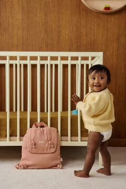 sac à dos bébé en lin personnalisable cadeau naissance crèche école maternelle