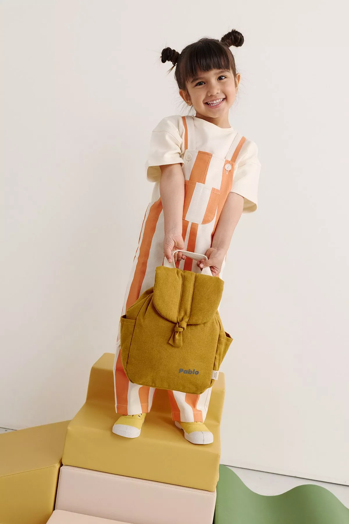 mochila para bebé de lino personalizable con asas ajustables