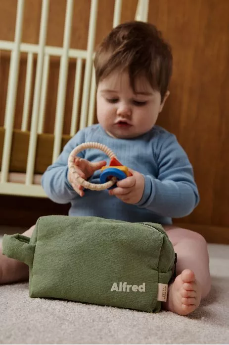 petite trousse de toilette en lin personnalisable pour enfant adulte